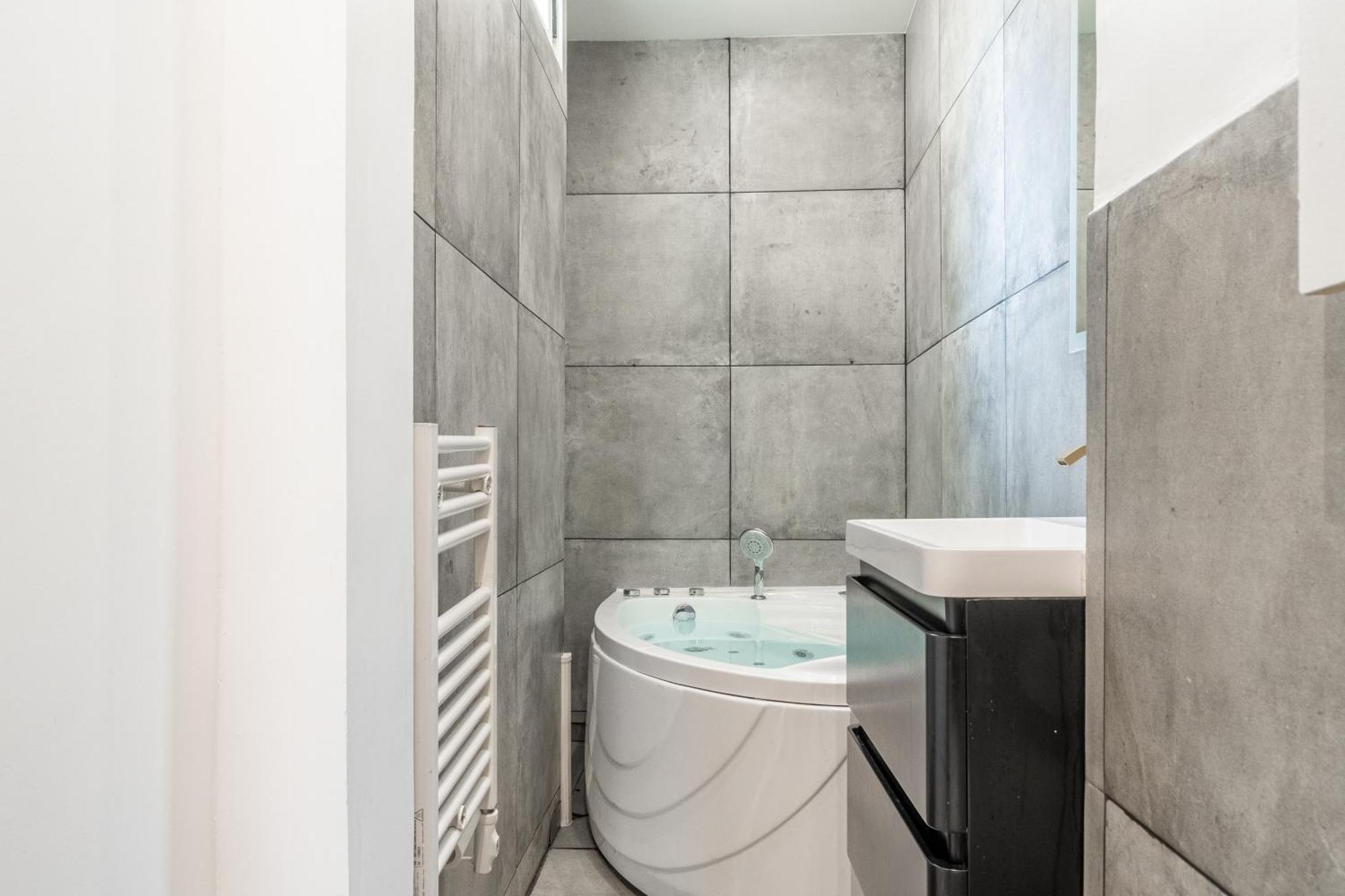 Lavie Maison Eiffel Ac Hot Tub Παρίσι Εξωτερικό φωτογραφία